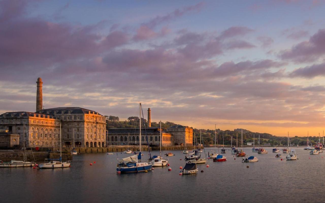 The Getaway! 3 Bed House - Plymouth - Sleeps 7 - Free Parking - Habita Property Kültér fotó