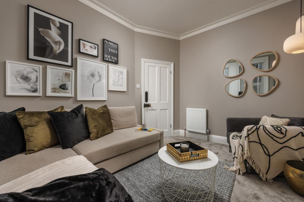 The Getaway! 3 Bed House - Plymouth - Sleeps 7 - Free Parking - Habita Property Kültér fotó